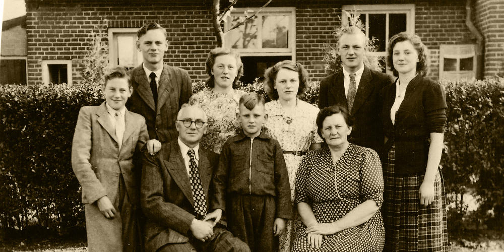 Mill van Toen: Bakker Veldpaus Schoolstraat 1948