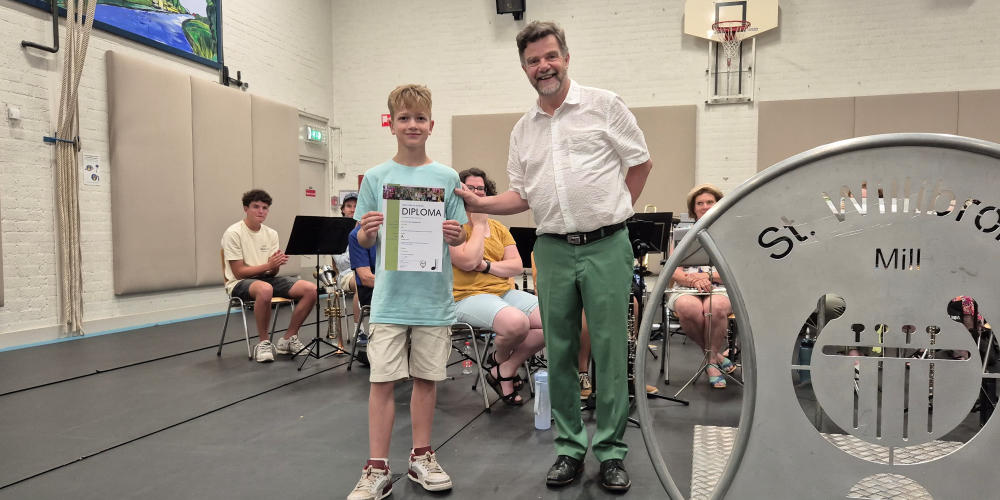 Muziekvereniging St. Willibrord blaast zomer in met drukbezocht zomerconcert in De Wester