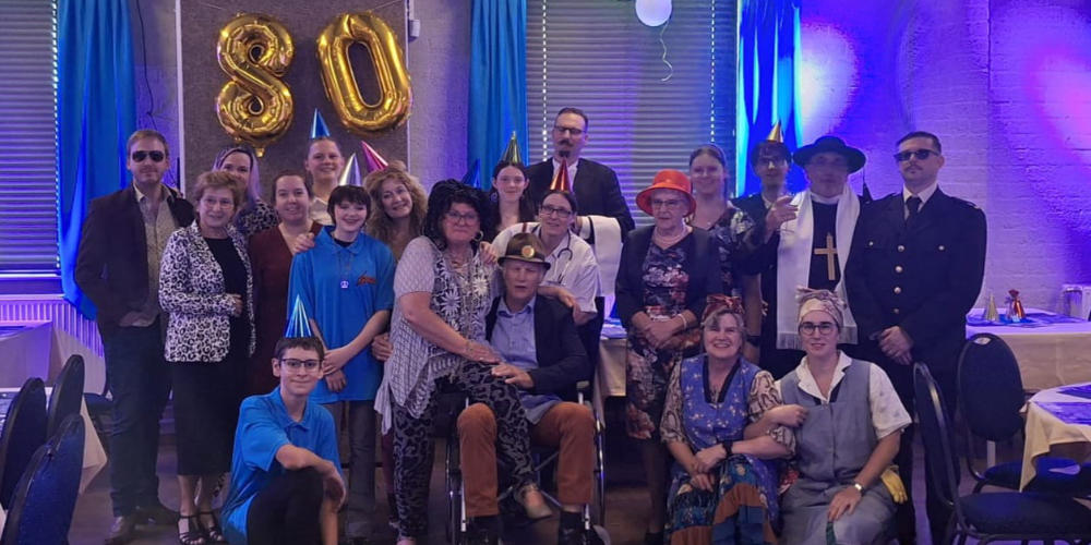 Internos viert 80-jarig jubileum met theaterdiner
