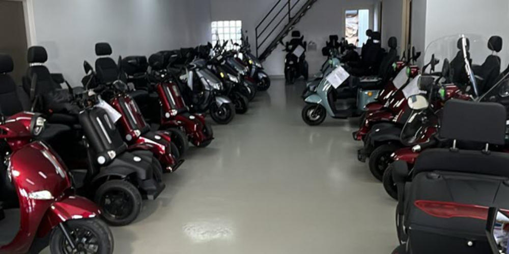 De waarheid achter de 45 km/u-scootmobiel: vrijheid in plaats van gevaar