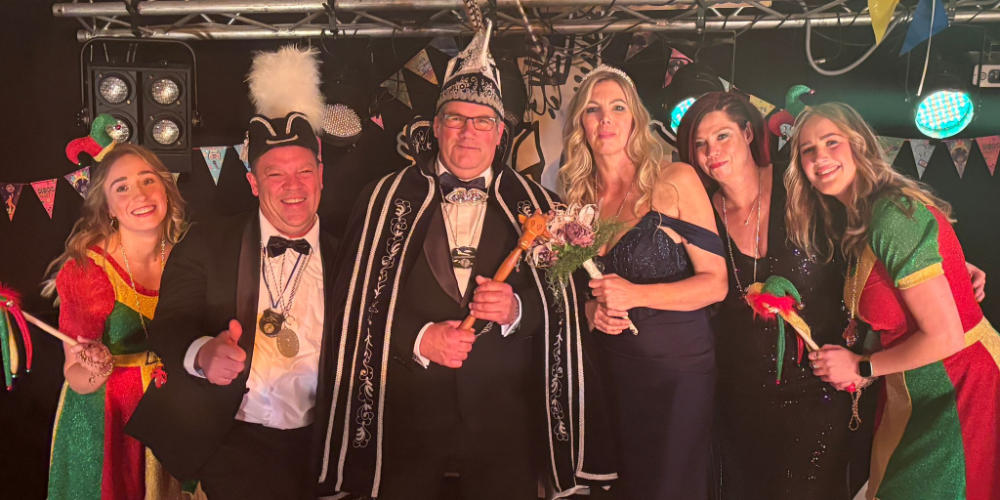 Carnavalshoogheden de Bokken verschenen