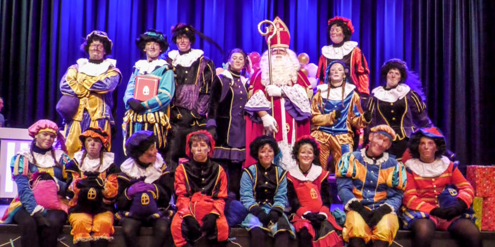 Video: Feestelijke intocht van Sinterklaas in Mill