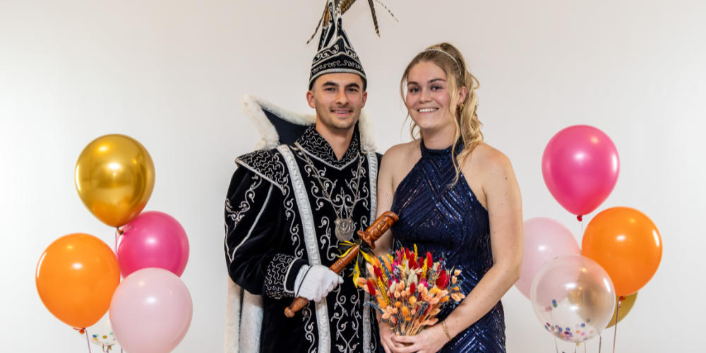 Prinsenpaar van Ut Gèrmelaand brengt carnaval bij wie het nodig heeft