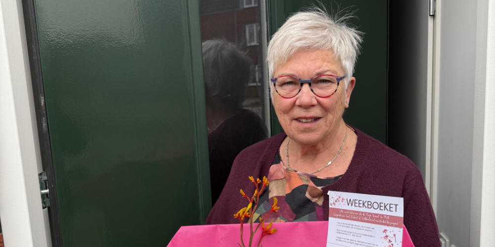 Weekboeket voor Carien Widlak in Mill