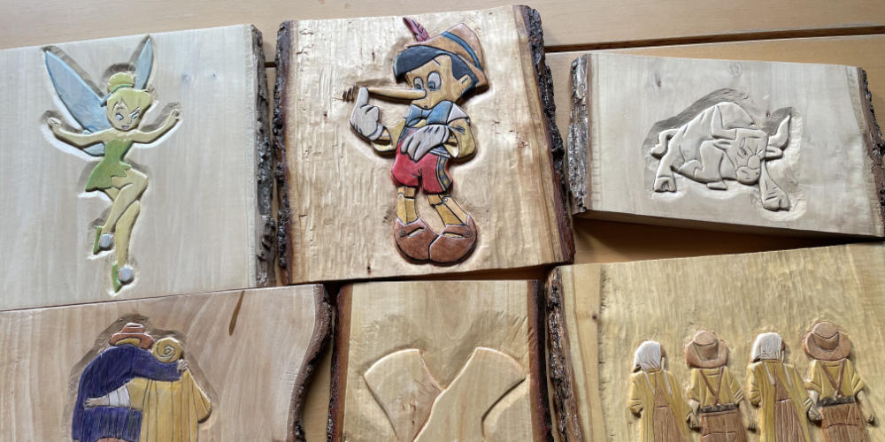 ‘n Blik op het Hobby Centrum Mill: Fries houtsnijwerk