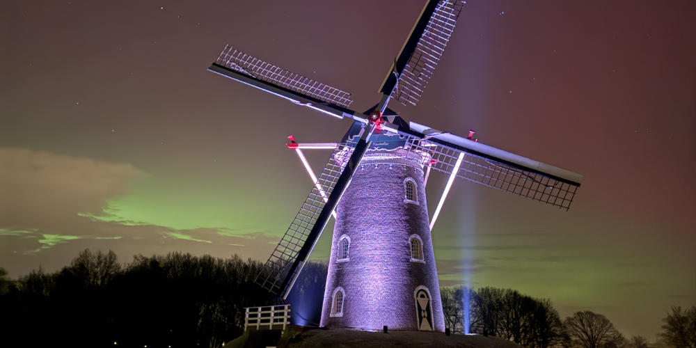 Noorderlicht boven Sint Hubert: natuurverschijnsel vastgelegd