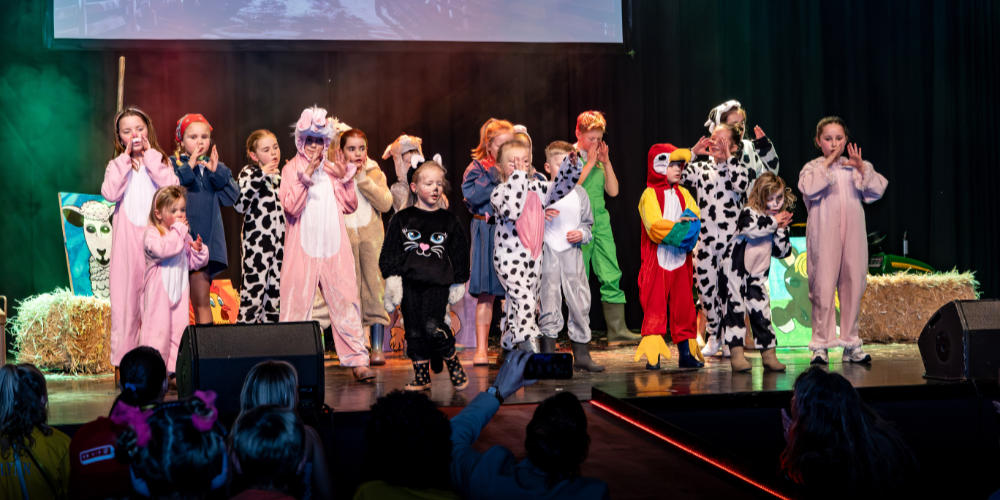 Sprankelende Jeugdzitting Foekepot zet de zaal op z’n kop