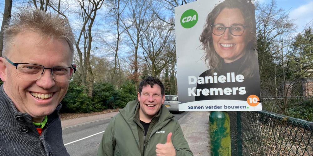 Lekker uit je comfortzone, aan een lantaarnpaal - CDA Land van Cuijk start campagne na route 33