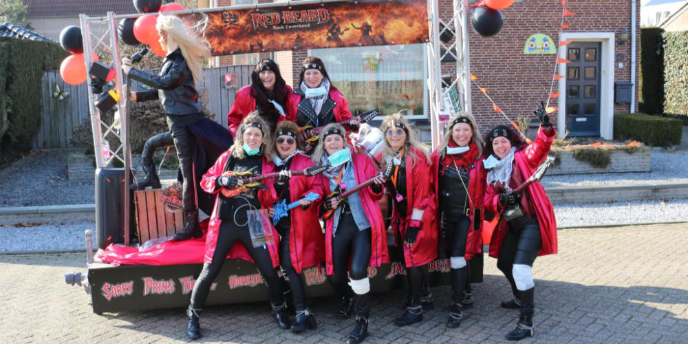 Ook di joar han we wèr unne skonne optocht bij C.V. De Klotstèkers in Wilbertoord