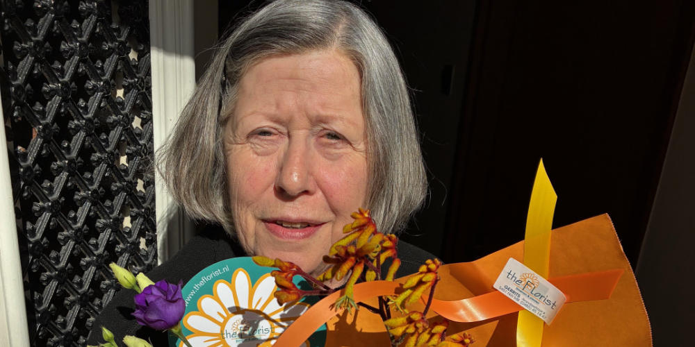 Weekboeket voor Riny Kuppen uit Langenboom