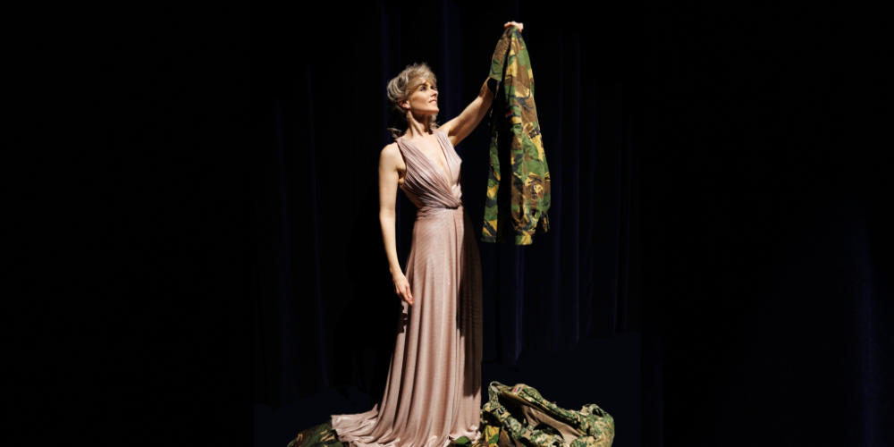 Fanfare ‘Bereden Wapens’ en CATALIJNE brengen indrukwekkende voorstelling HEROƏS naar Mill