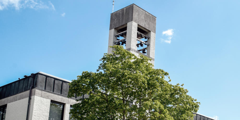 Toekomst voormalig gemeentehuis centraal bij Ondernemers Collectief Mill