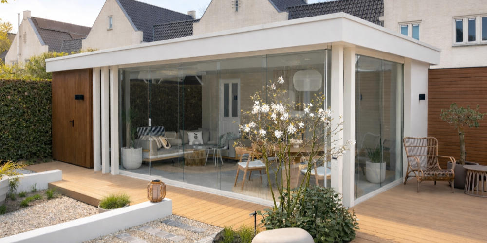 Veranda en Tuinkamer.nl uit Venhorst: Buitenleven zonder zorgen