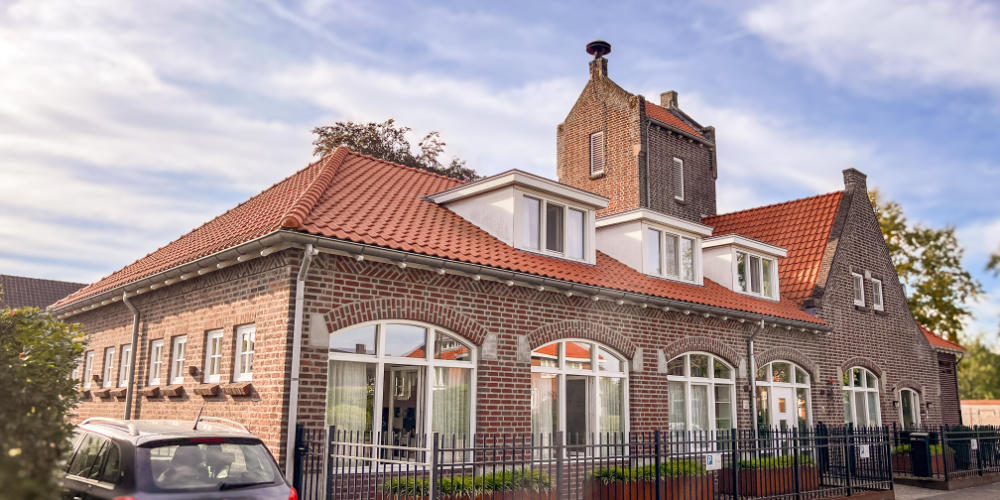 Stichting De Ladder viert 12,5-jarig jubileum met open dag, benefietdiner en veiling