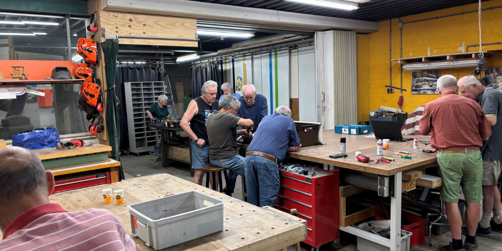 Computer Café Inloop en Repair Café-Mill gaan weer starten