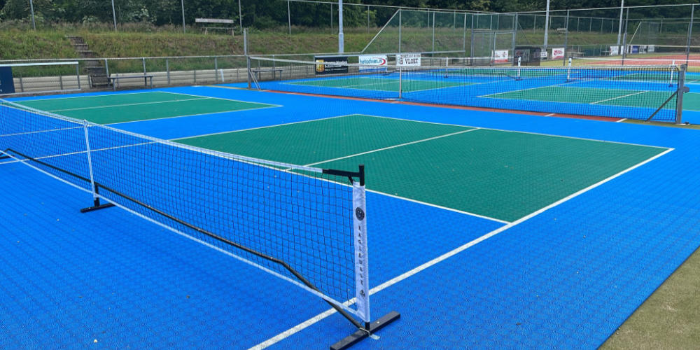 Wekelijkse Pickleball husselavond bij T.C. Topio in Mill