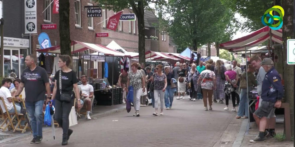 Video: Geslaagde en opnieuw drukke Vakantiejaarmarkt in Mill