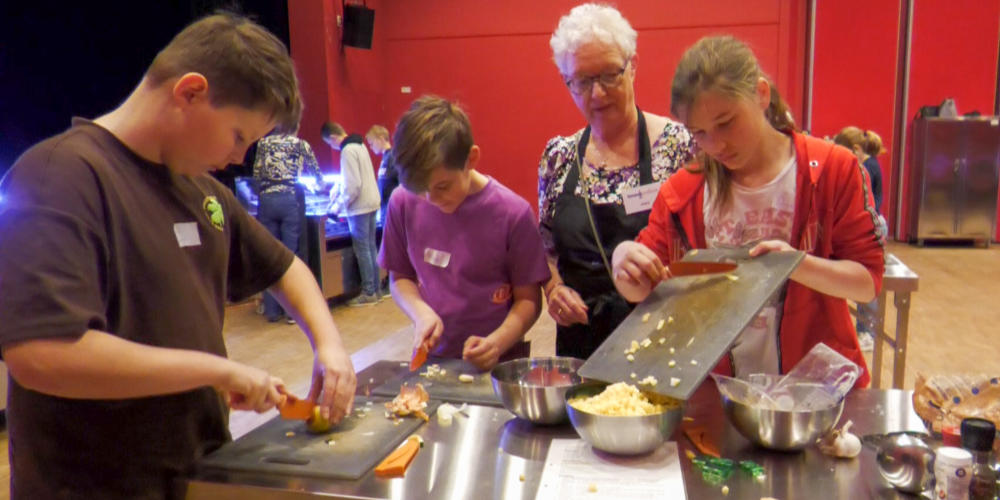 Video: Smaakcentrum met concept ‘rollende keuken’ in Myllesweerd in Mill