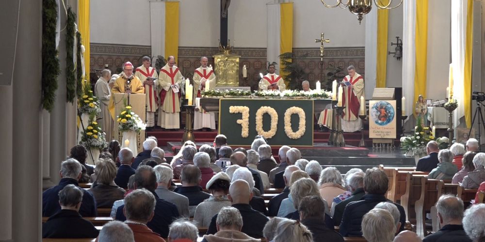 Video: Jubileumfeest rond 700 jaar Parochie Mill